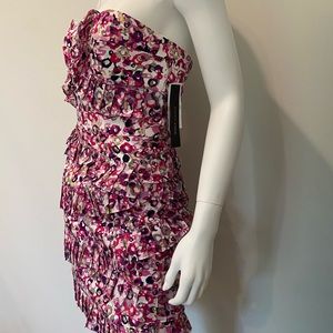 Cynthia Steffe Noelle dress pink glossy bubble sz 4
